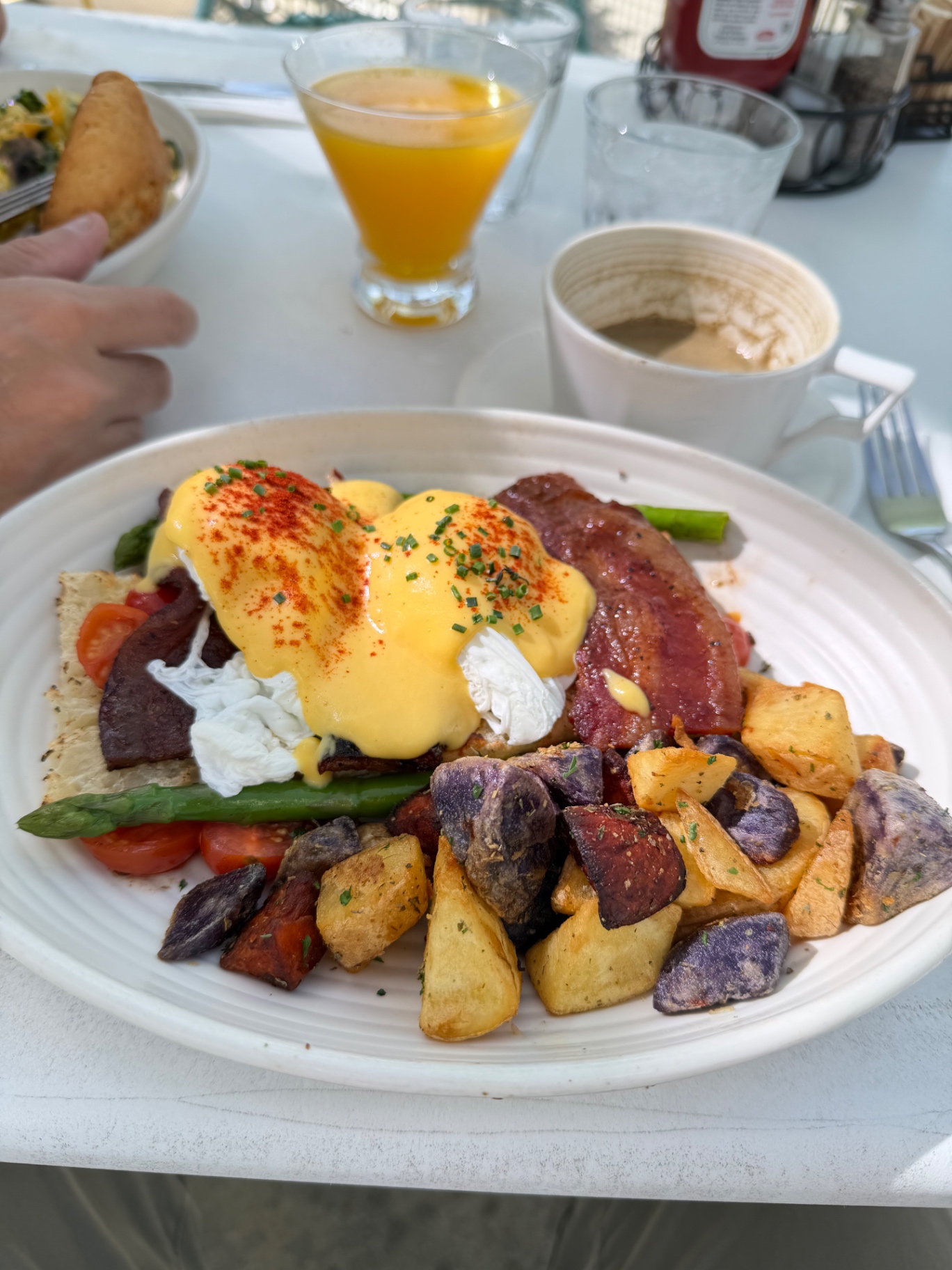 Eggs Benedict at Sweet Maple